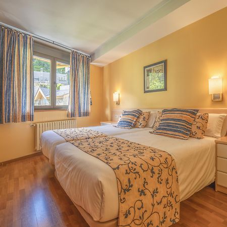 Apartaments Del Meligar Encamp Bagian luar foto